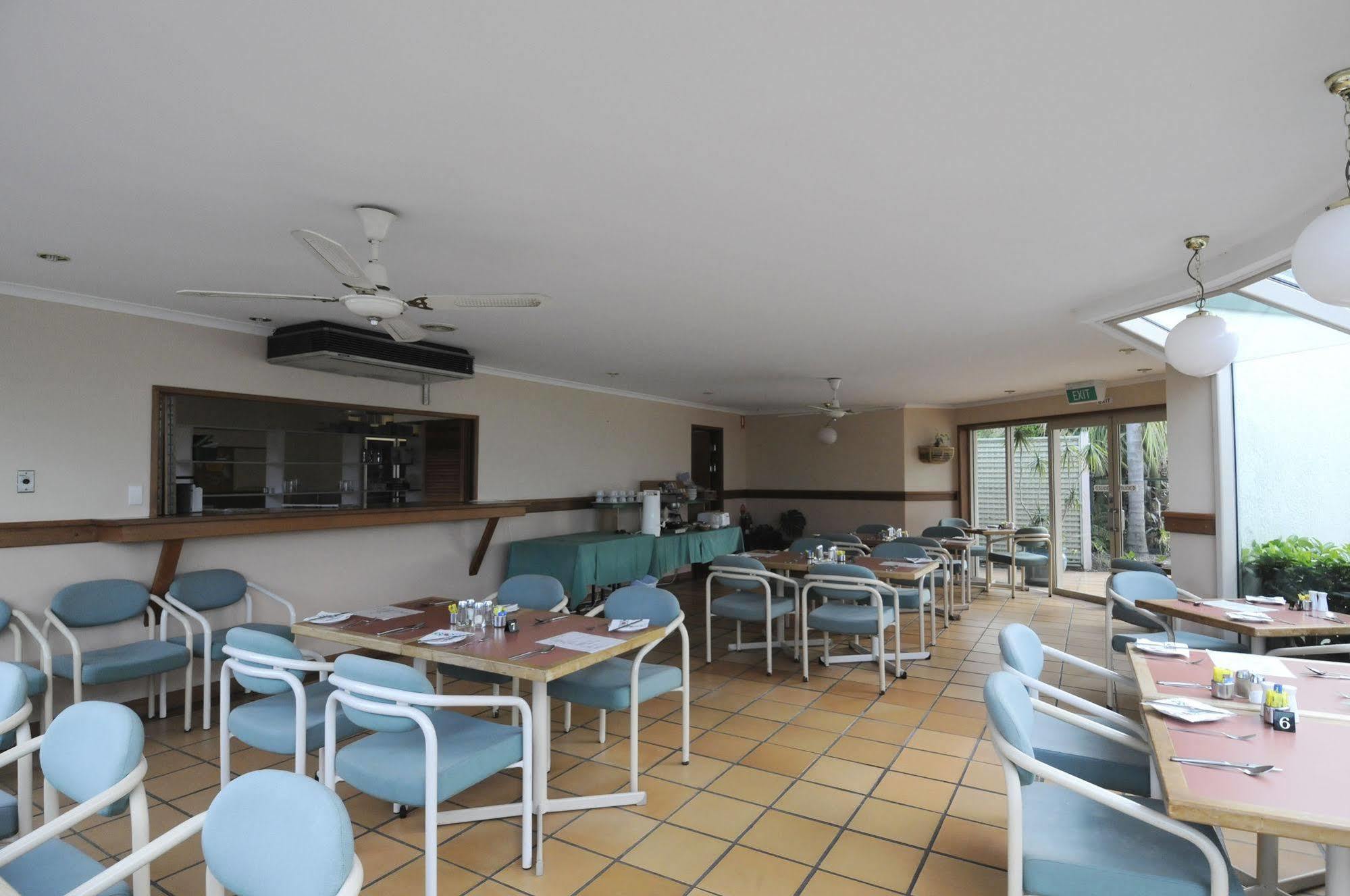 Mcnevins Maryborough Motel Exterior foto